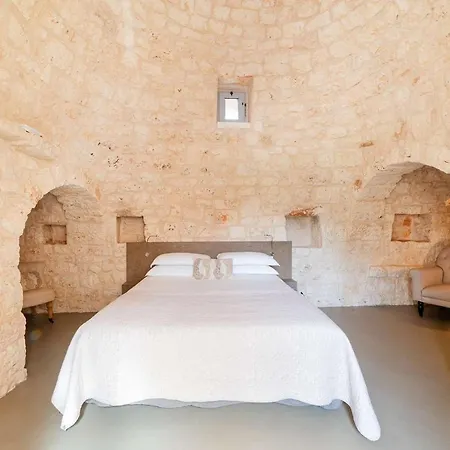 Trullo La Specchia * Ostuni